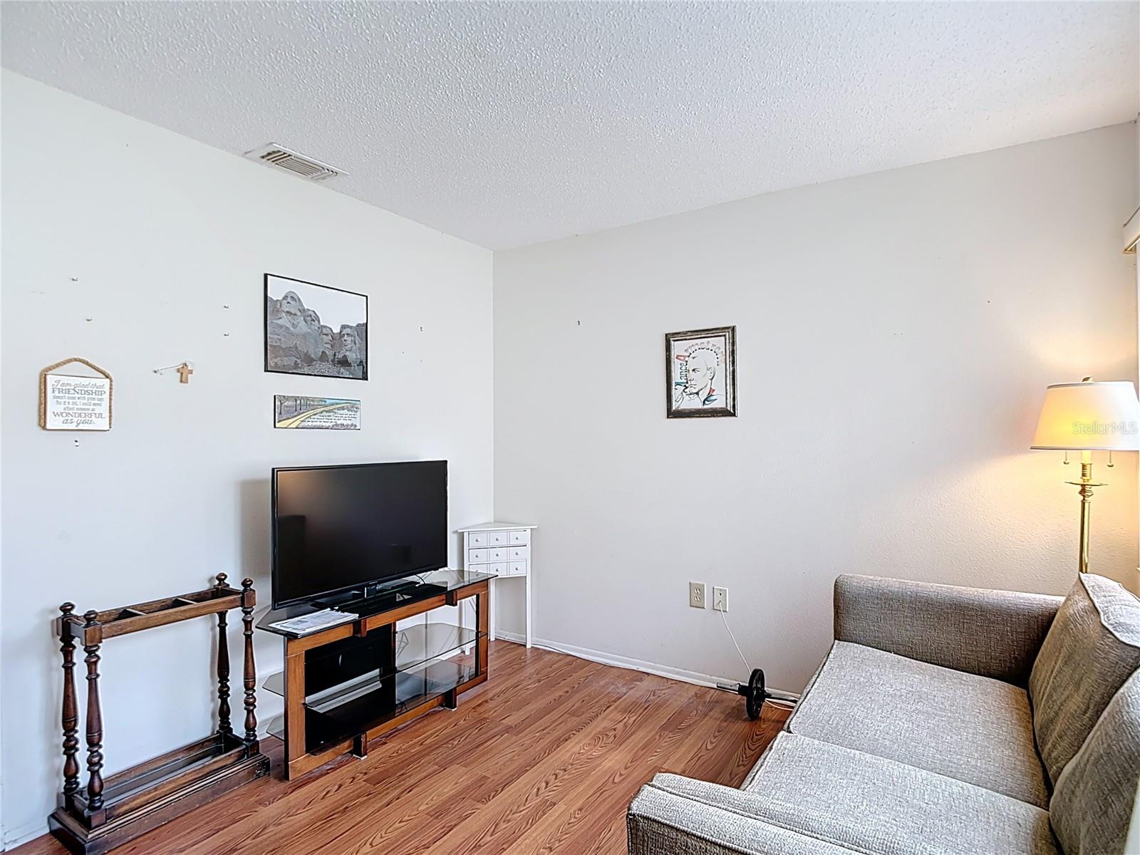Image 35 of 72 For 8403 Bunker Lane A