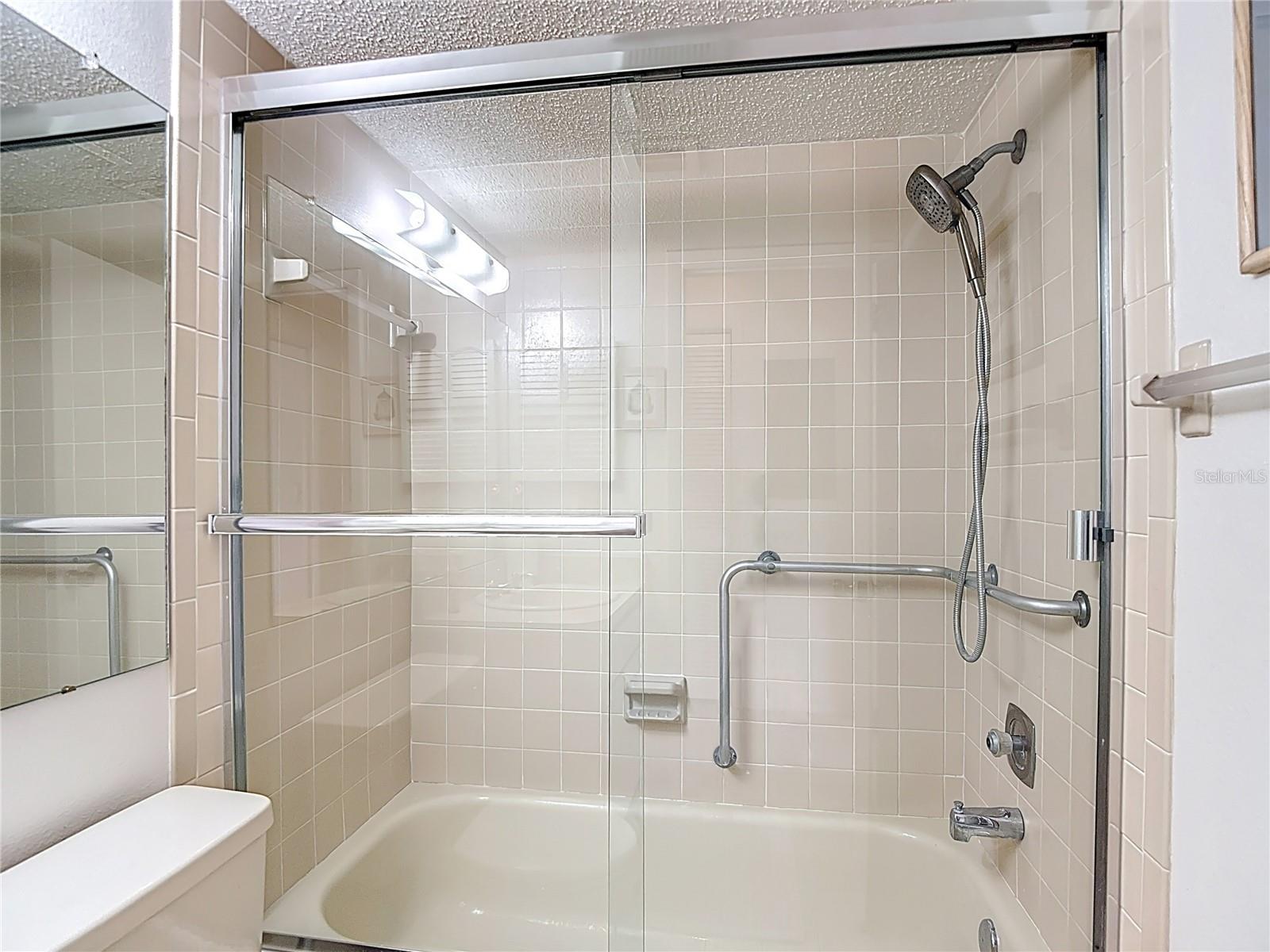 Image 40 of 72 For 8403 Bunker Lane A