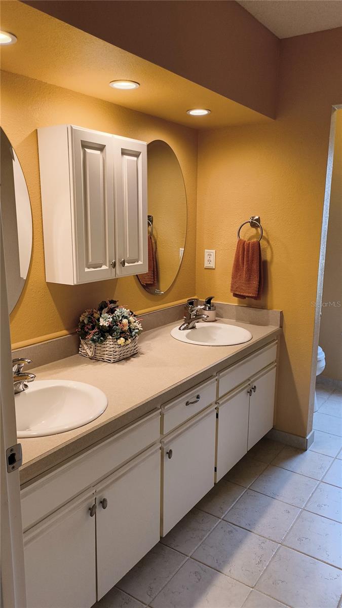 Image 11 of 29 For 4002 87th Terrace N