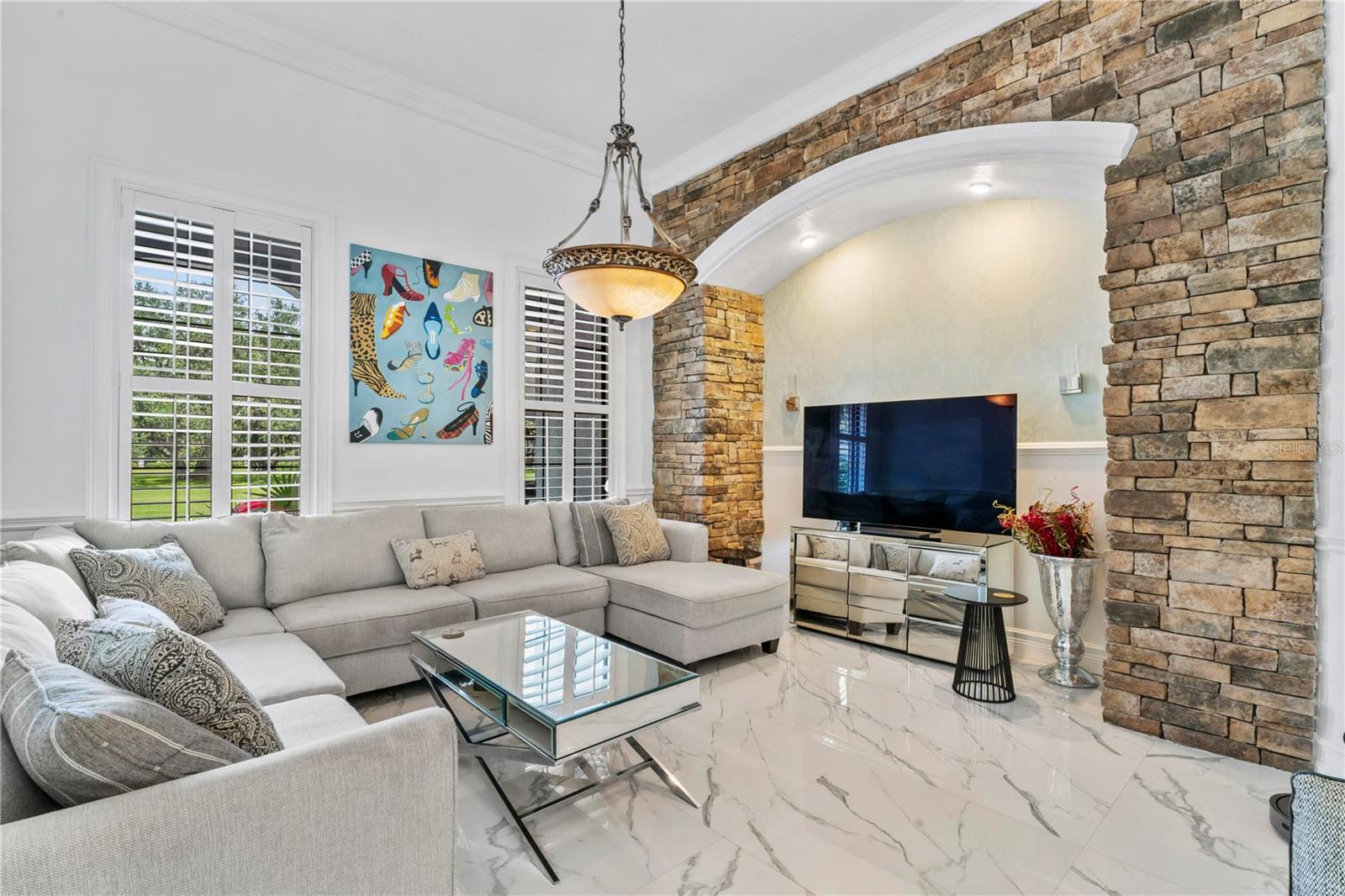 Image 13 of 91 For 17423 Boyette Road
