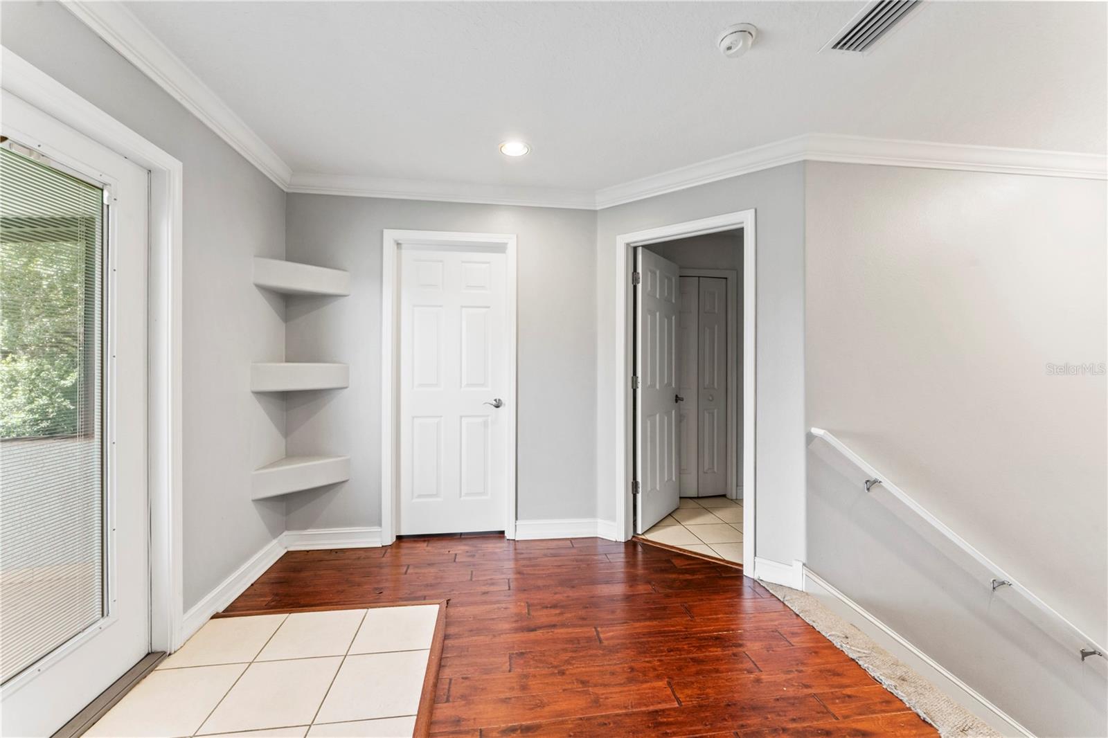 Image 46 of 91 For 17423 Boyette Road