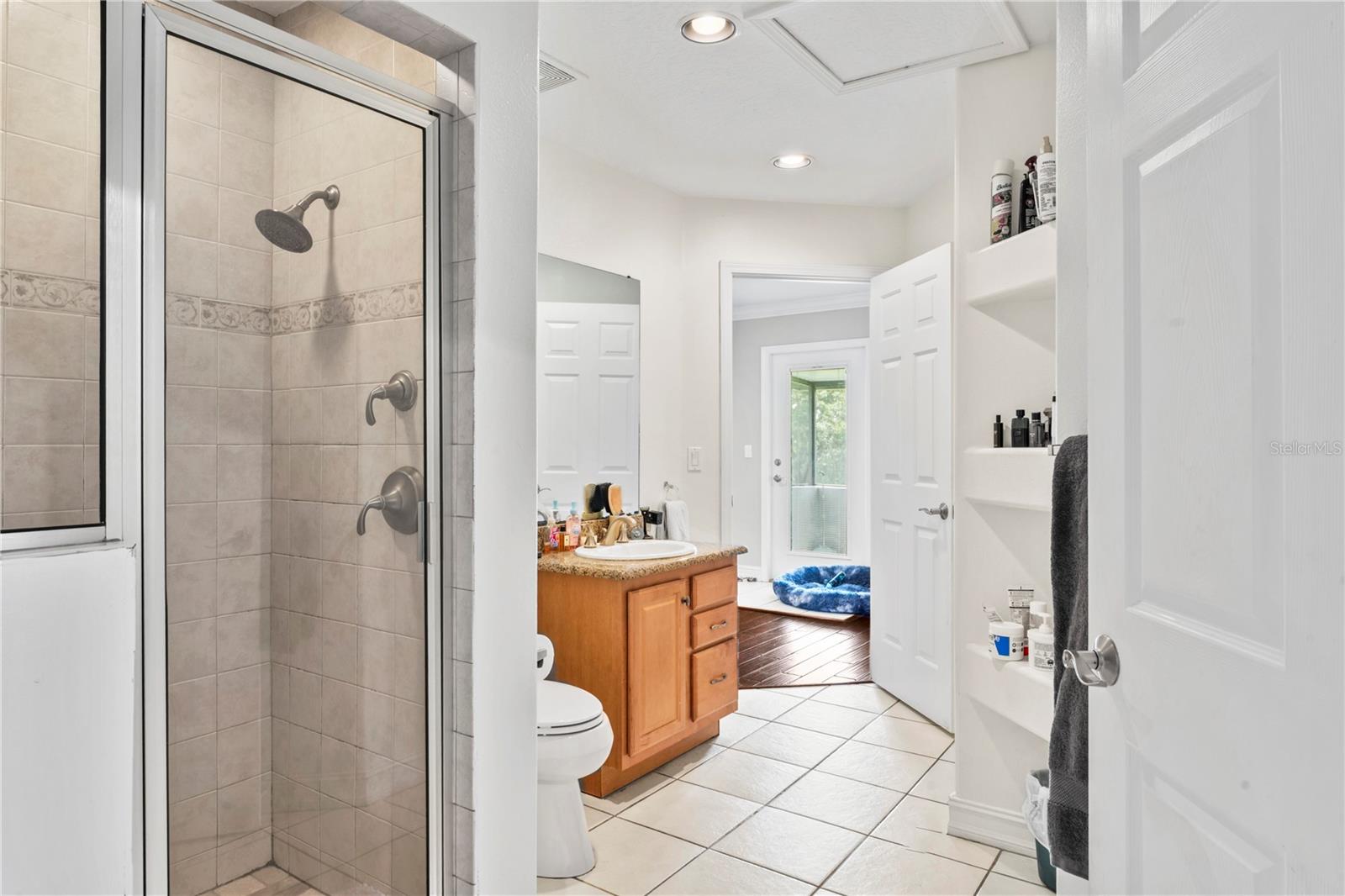 Image 58 of 91 For 17423 Boyette Road