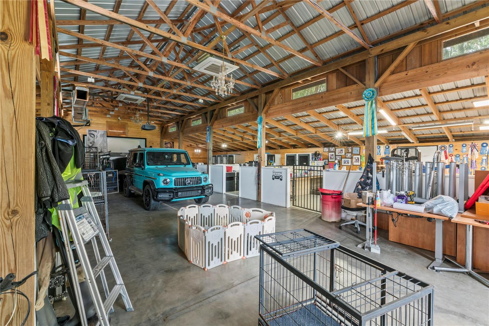 Image 67 of 91 For 17423 Boyette Road