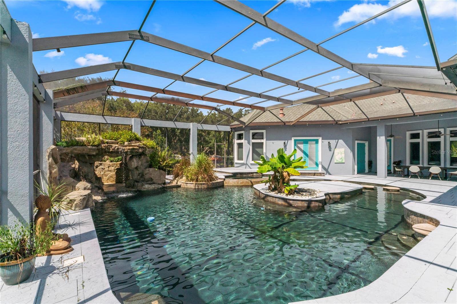 Image 72 of 91 For 17423 Boyette Road