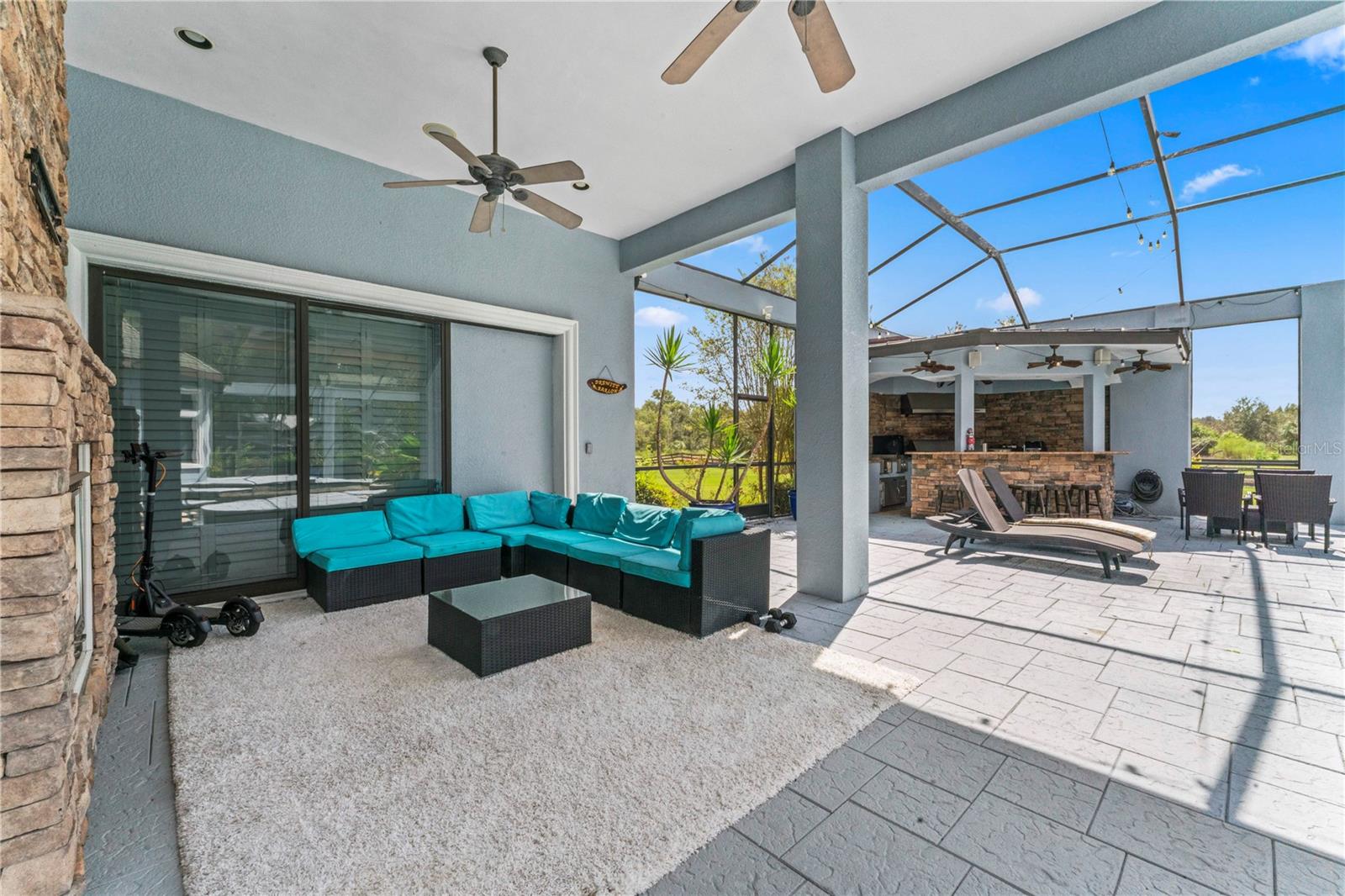Image 73 of 91 For 17423 Boyette Road