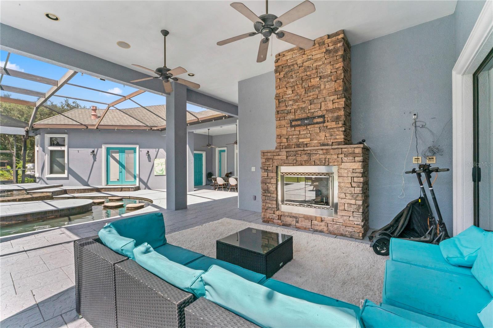 Image 74 of 91 For 17423 Boyette Road