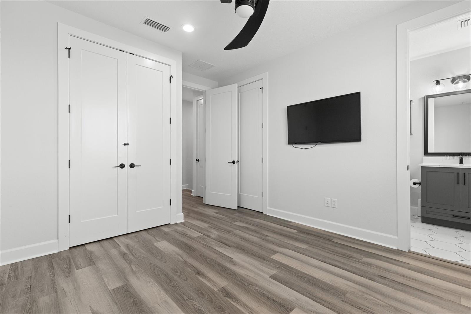 Image 10 of 25 For 1501 Morgan Street 5