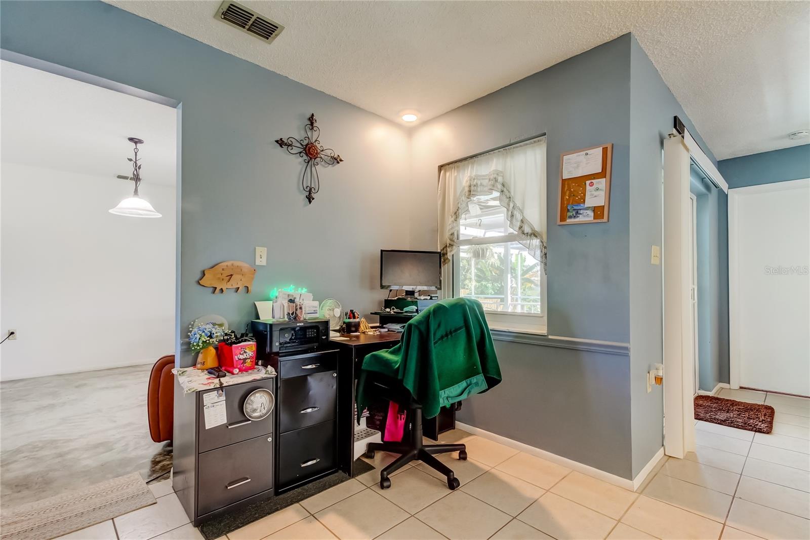Image 13 of 58 For 8520 Newton Drive