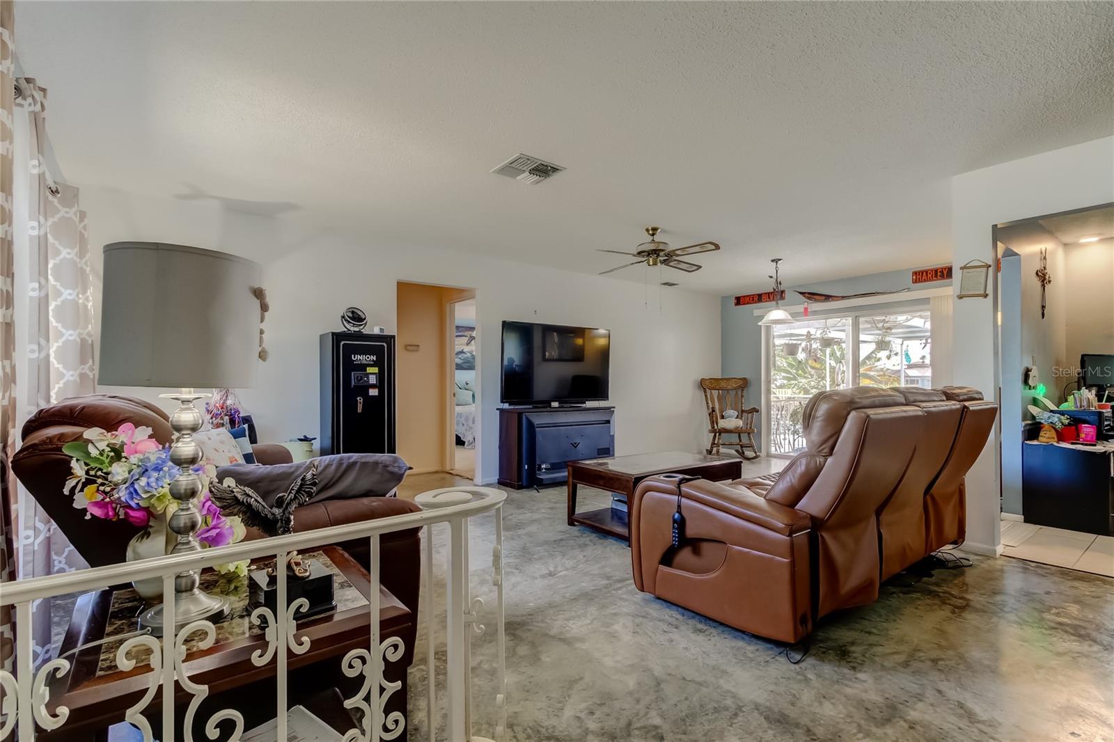 Image 3 of 58 For 8520 Newton Drive