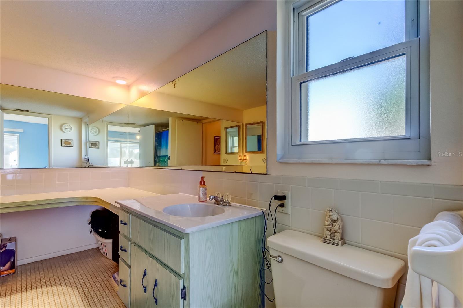 Image 34 of 58 For 8520 Newton Drive