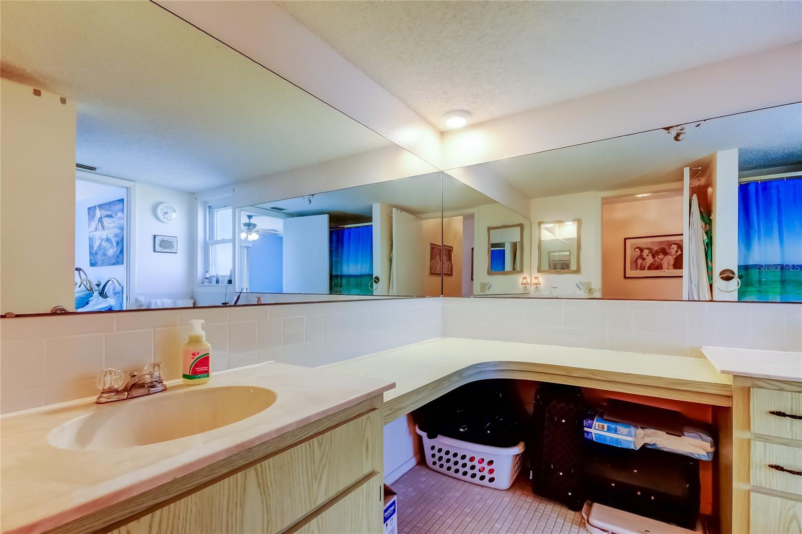 Image 36 of 58 For 8520 Newton Drive