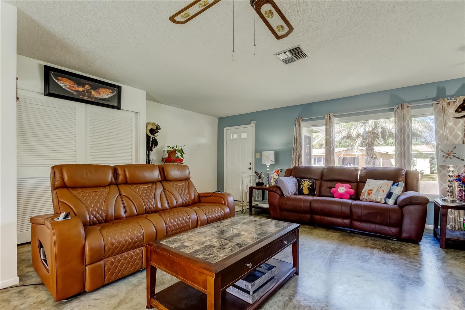 Image 6 of 58 For 8520 Newton Drive