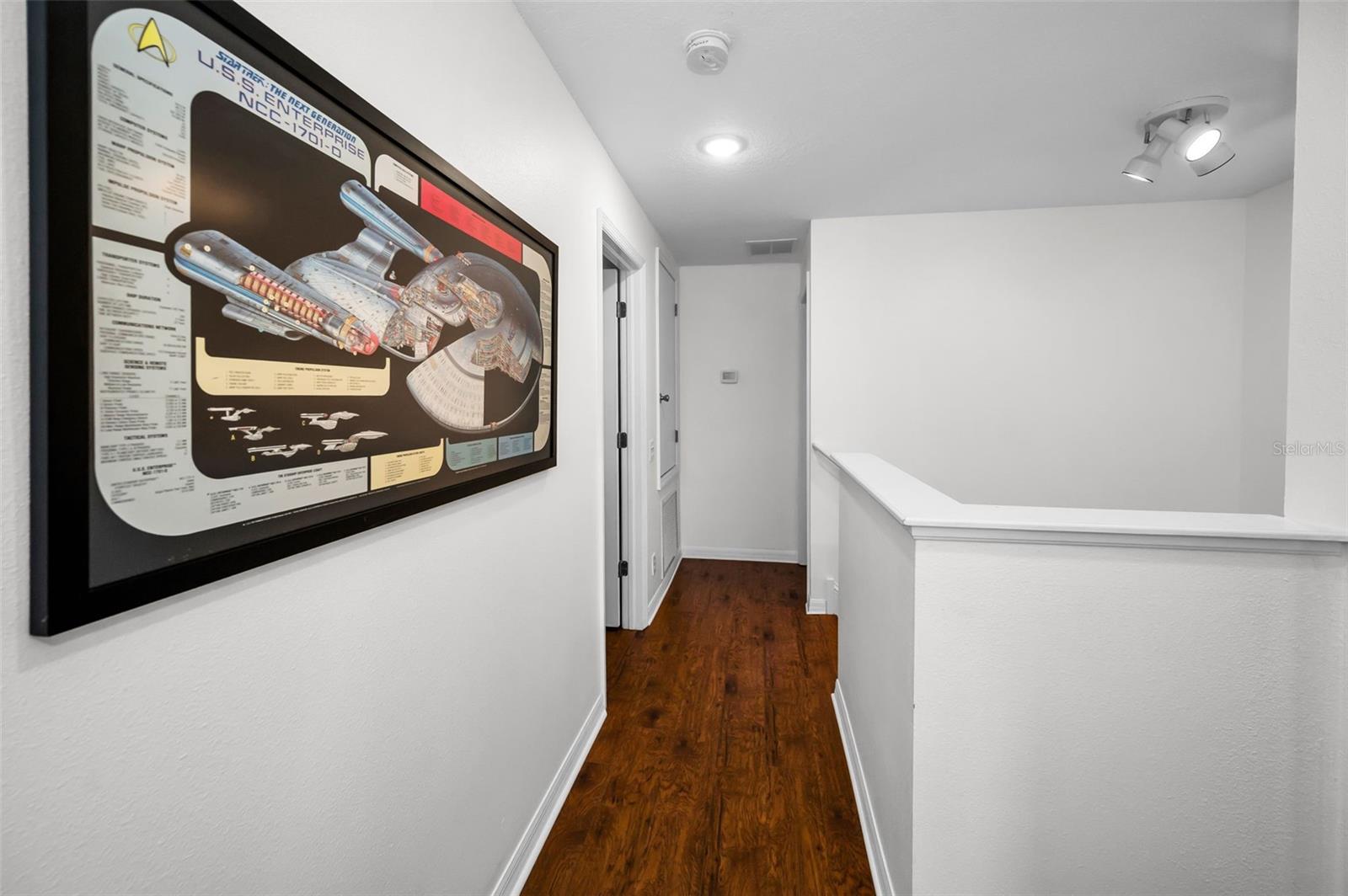 Image 20 of 57 For 1033 Bella Vista Drive Ne