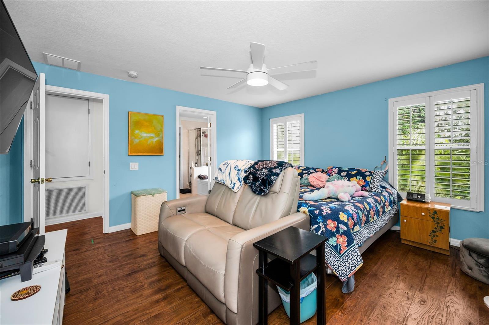 Image 24 of 57 For 1033 Bella Vista Drive Ne