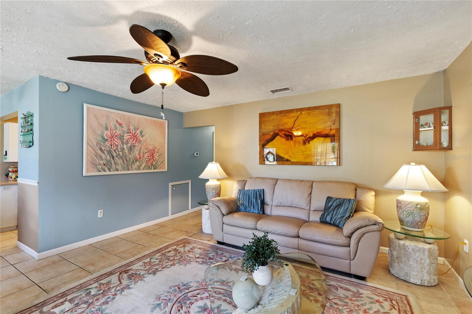 Image 9 of 36 For 11730 Carissa Lane 0