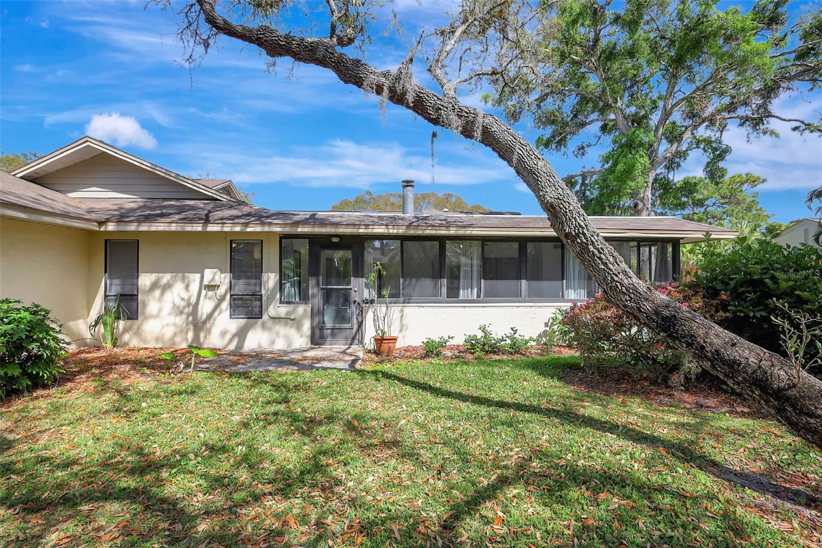 Image 35 of 38 For 107 Parkside Colony Drive