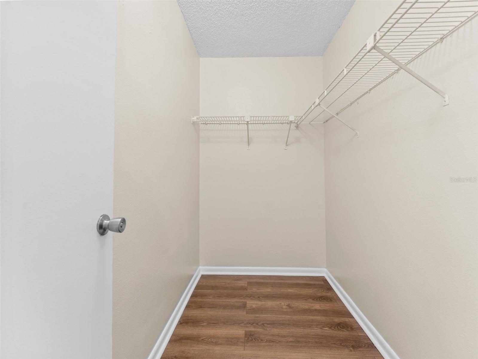 Image 19 of 34 For 10771 Glen Ellen Drive
