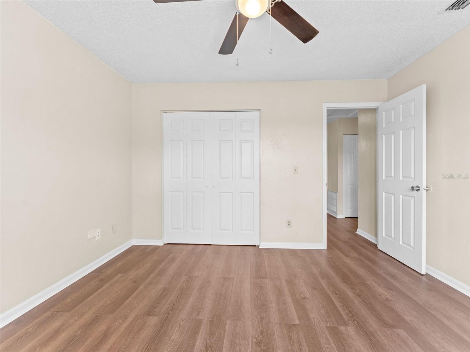 Image 21 of 34 For 10771 Glen Ellen Drive