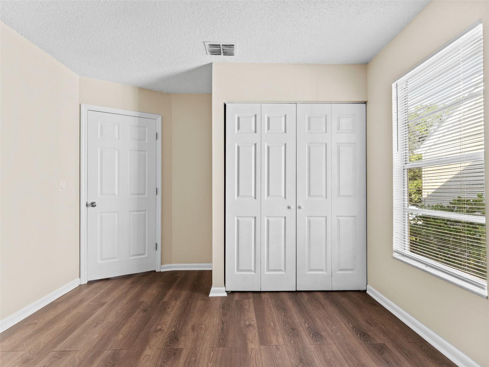 Image 24 of 34 For 10771 Glen Ellen Drive