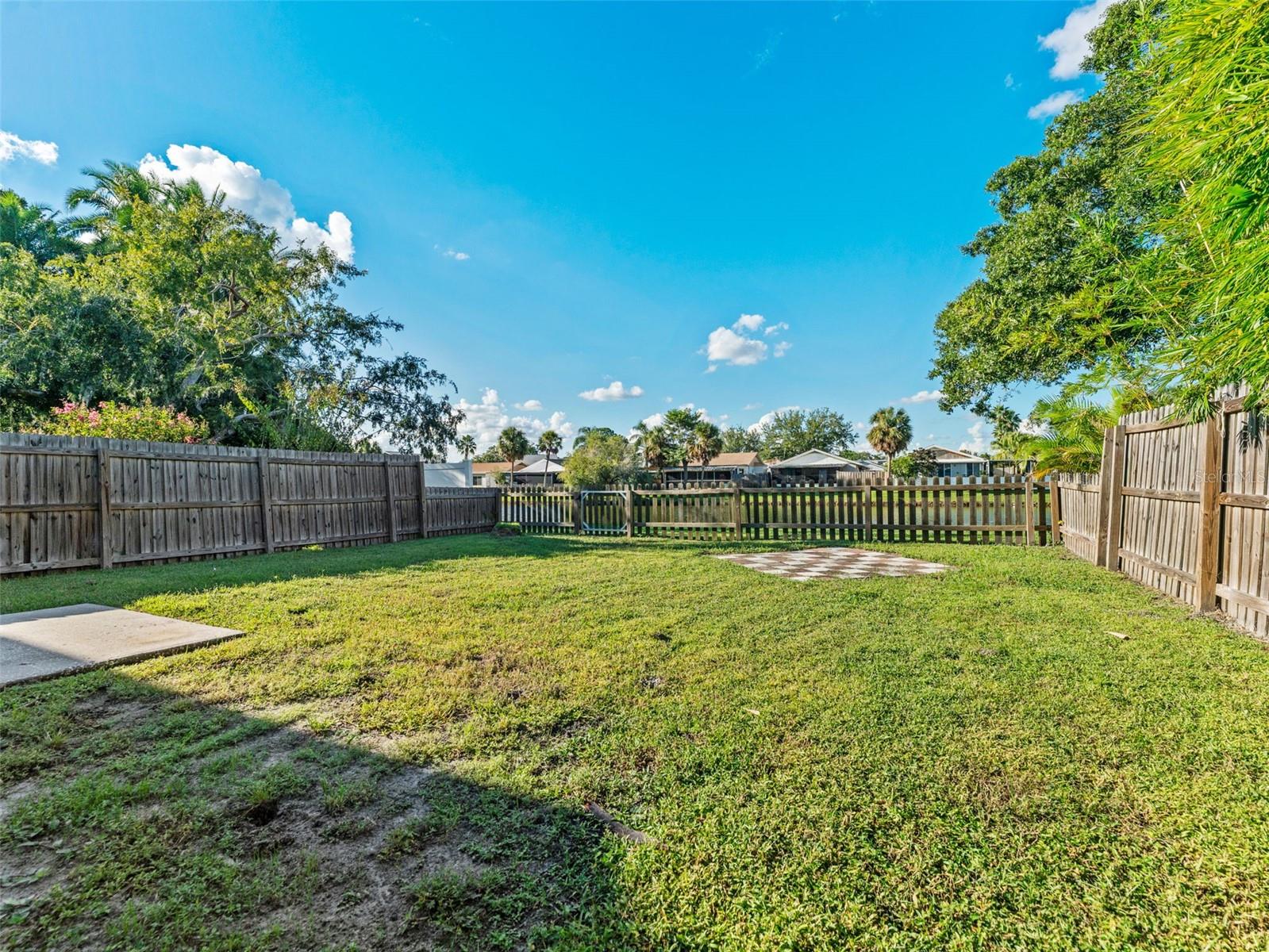 Image 26 of 34 For 10771 Glen Ellen Drive