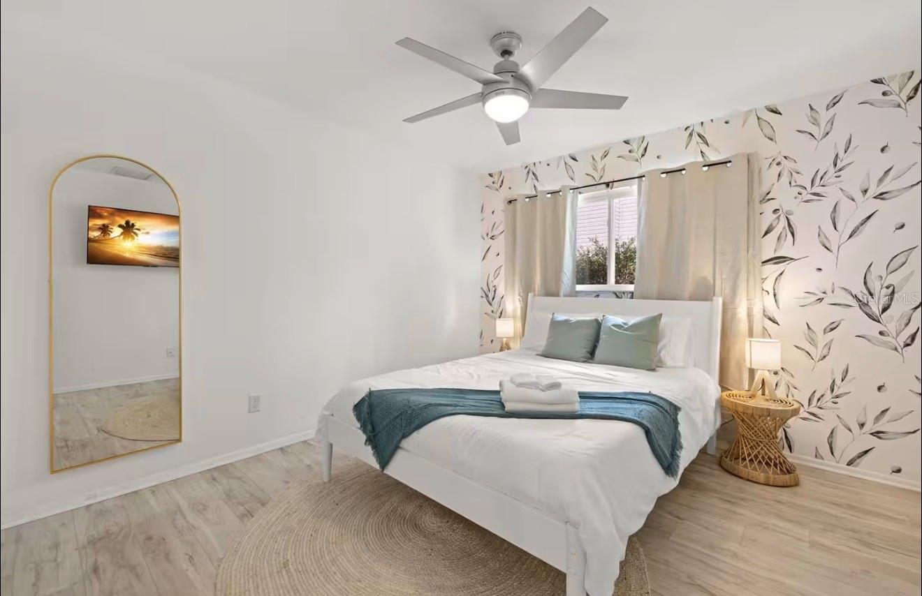 Image 12 of 31 For 1518 Wexford Drive N