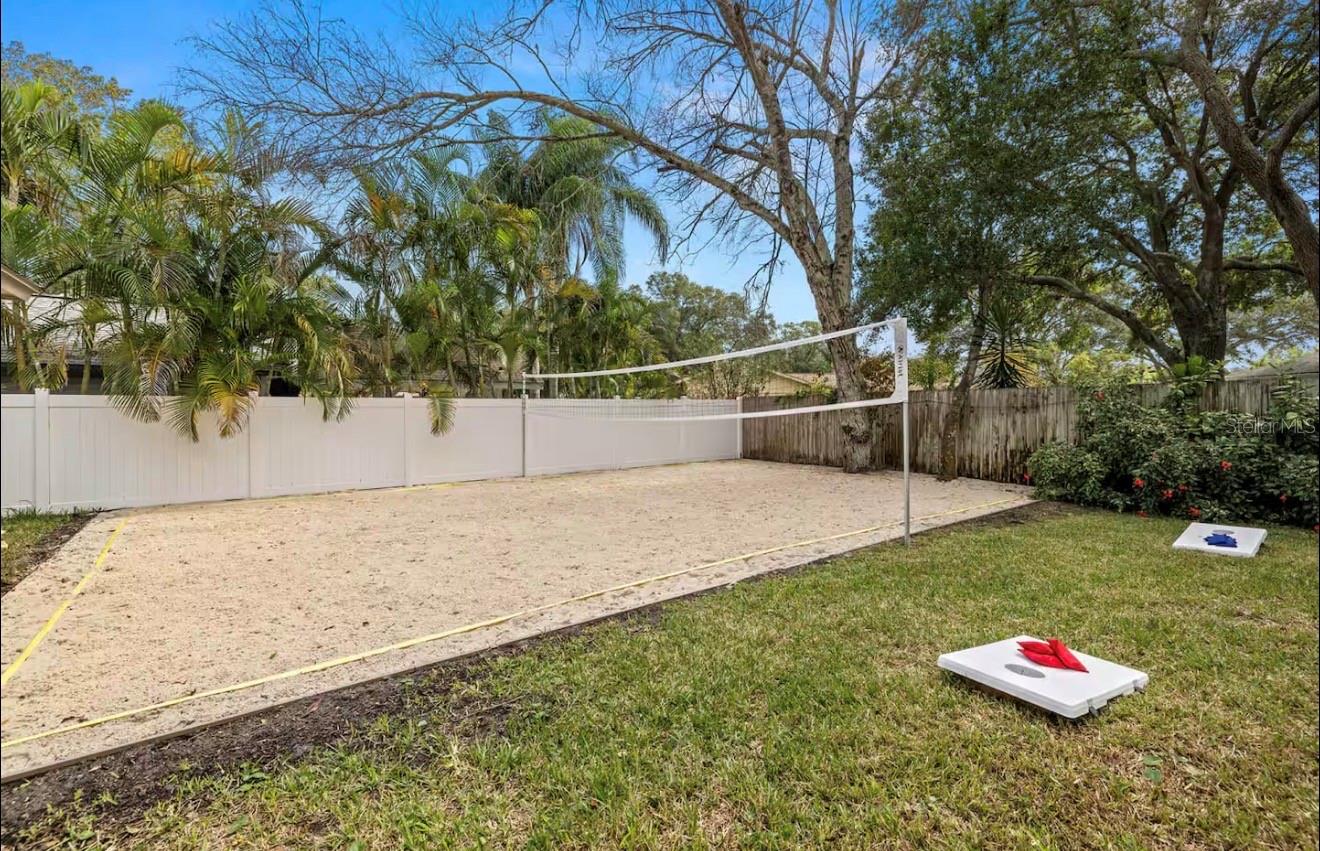Image 29 of 31 For 1518 Wexford Drive N