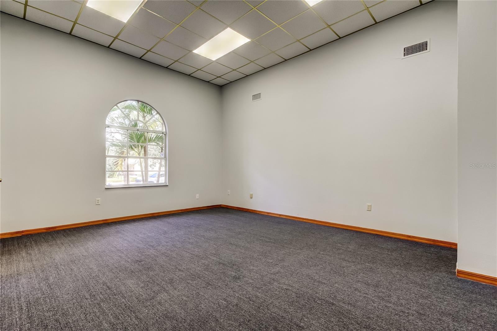 Image 17 of 19 For 6450 1st Avenue N