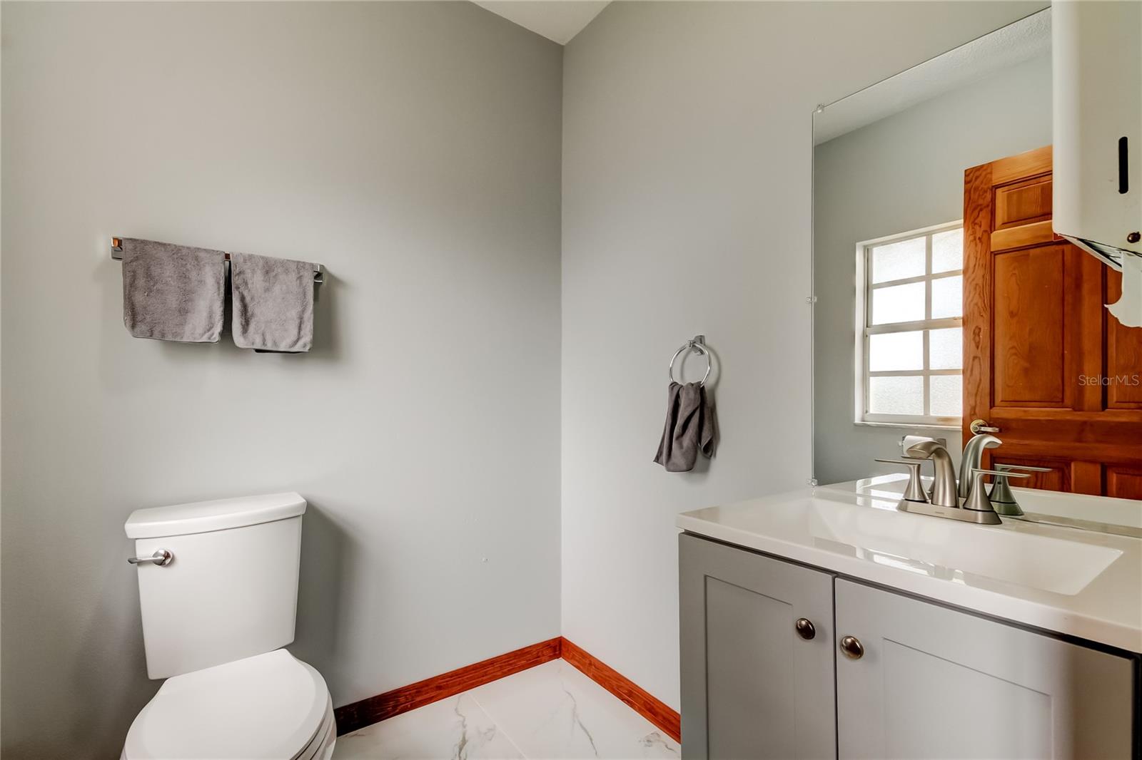 Image 6 of 19 For 6450 1st Avenue N