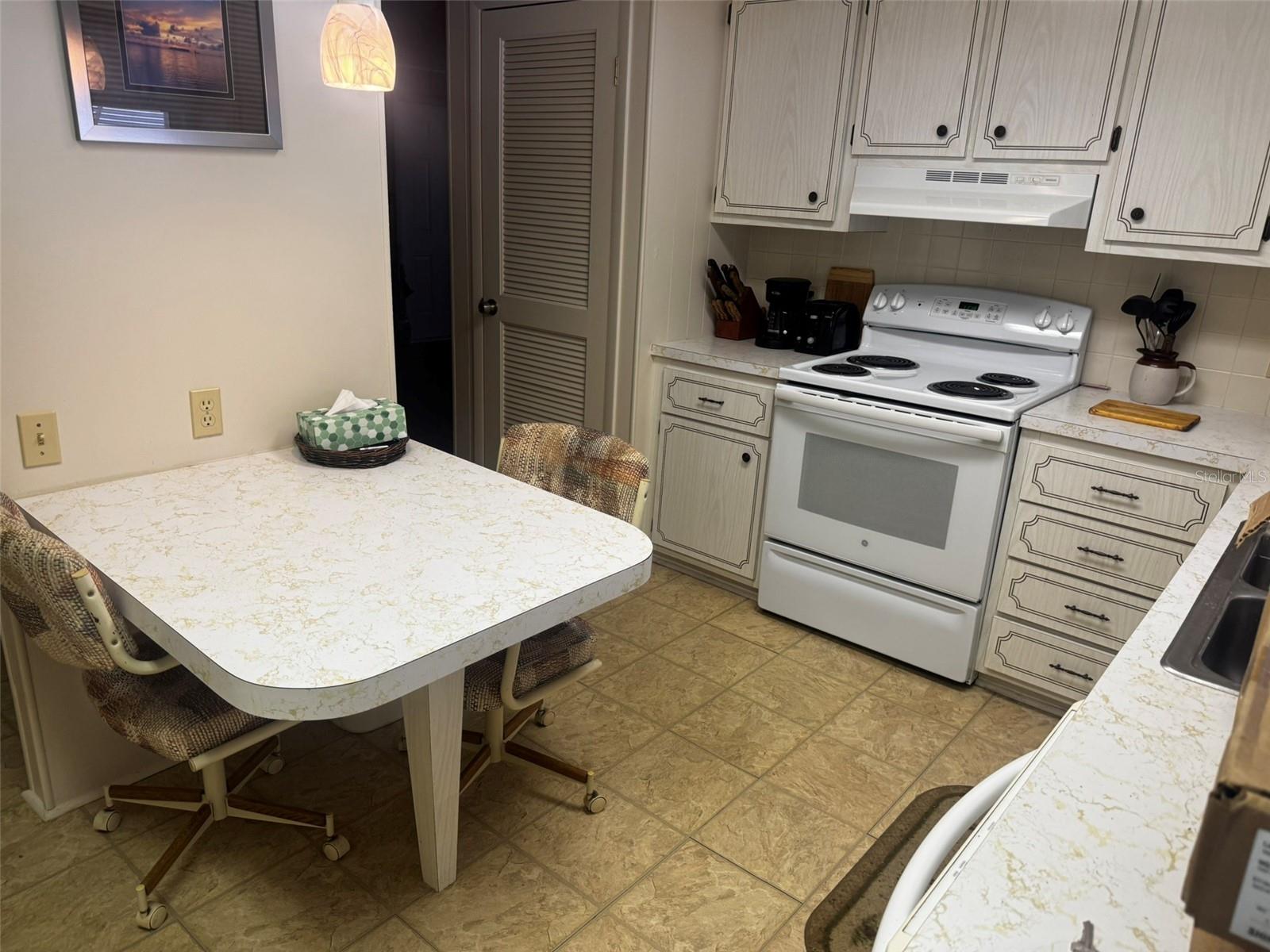 Image 11 of 16 For 3301 Alt 19  264