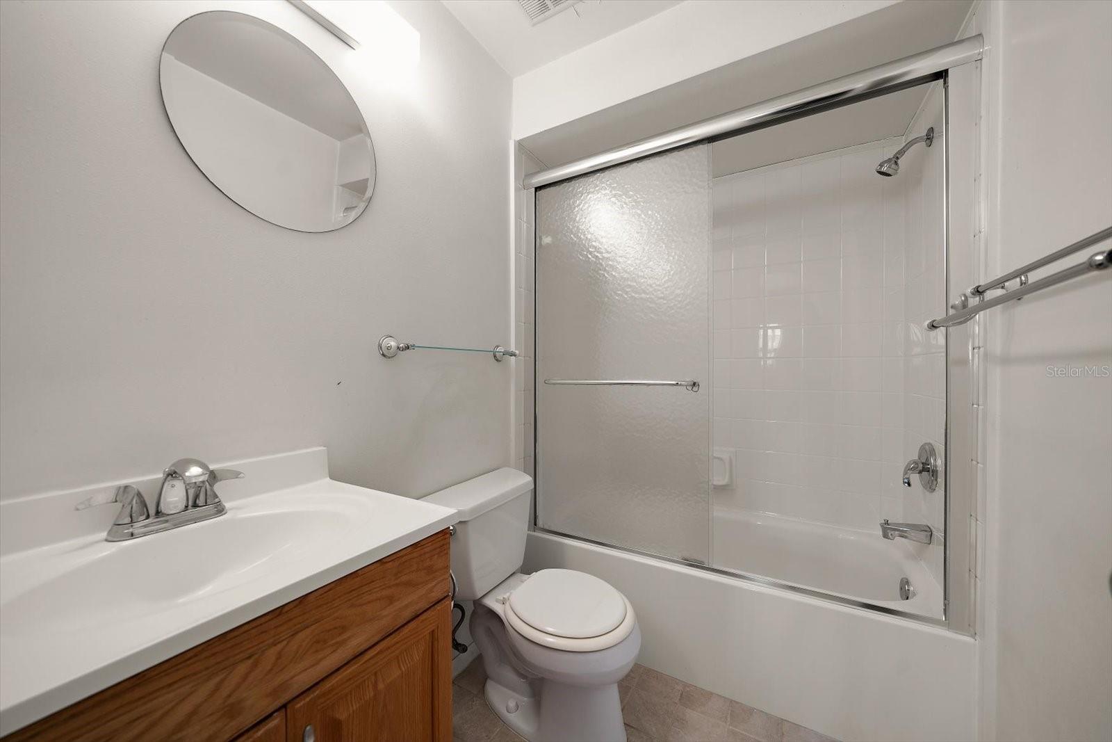 Image 20 of 37 For 2850 Spring Lake Drive