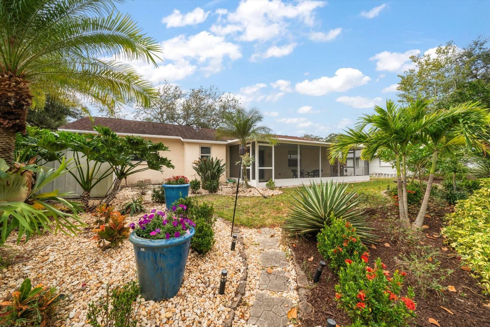 Image 28 of 37 For 2850 Spring Lake Drive