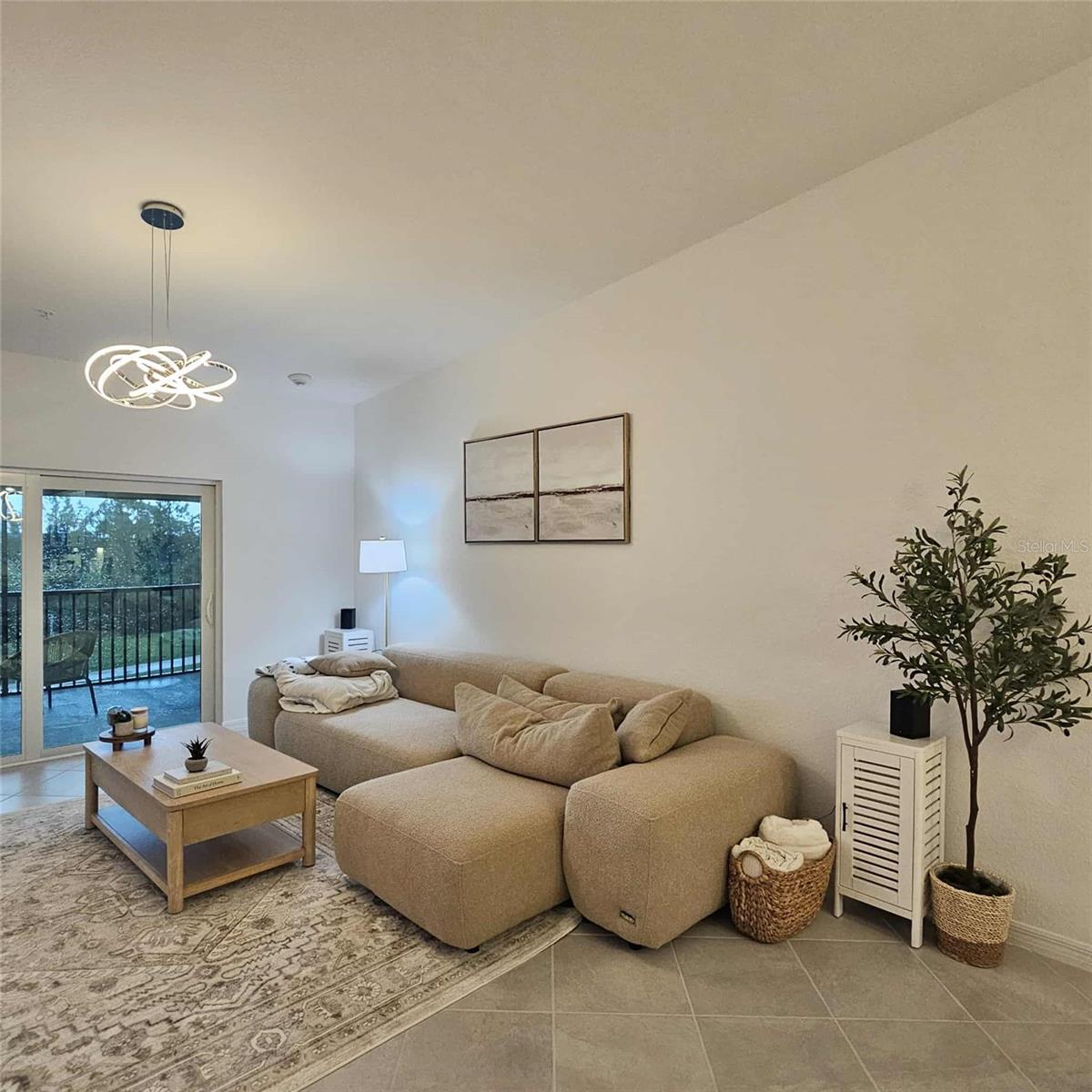 Image 13 of 61 For 17470 Opal Sand Drive 201