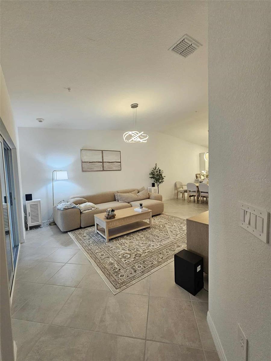 Image 4 of 61 For 17470 Opal Sand Drive 201