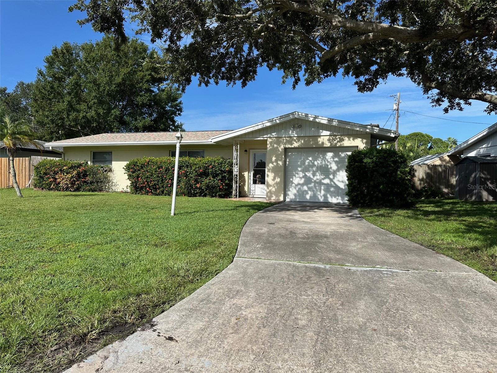 Details for 8470 121st Street, SEMINOLE, FL 33772