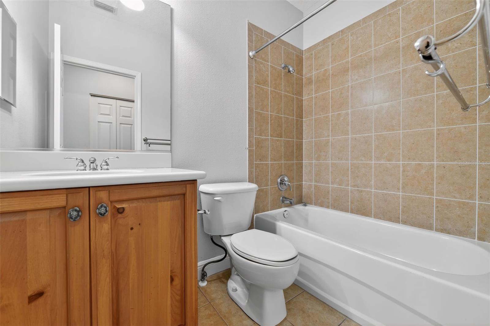 Image 16 of 56 For 5617 Seagrass Place
