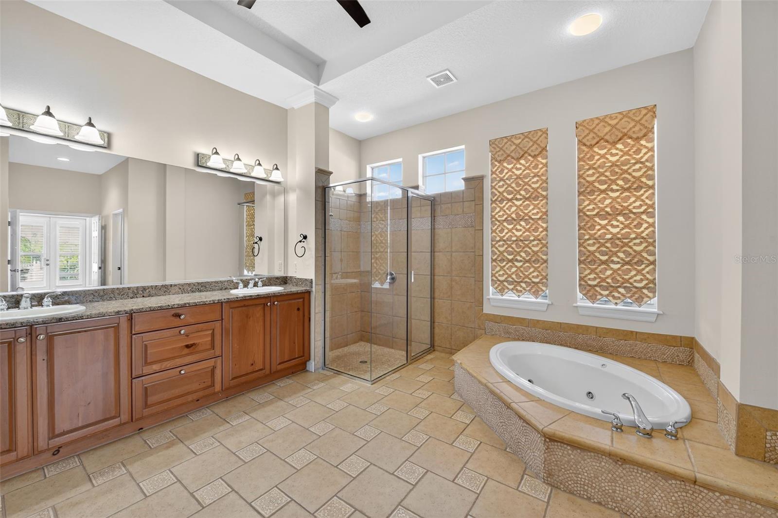 Image 17 of 56 For 5617 Seagrass Place
