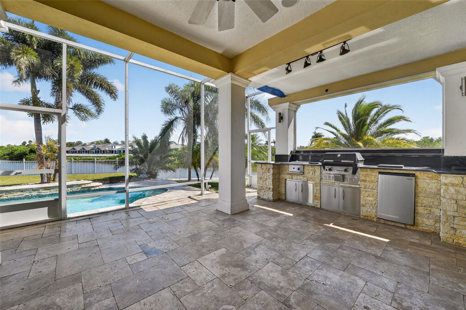 Image 29 of 56 For 5617 Seagrass Place