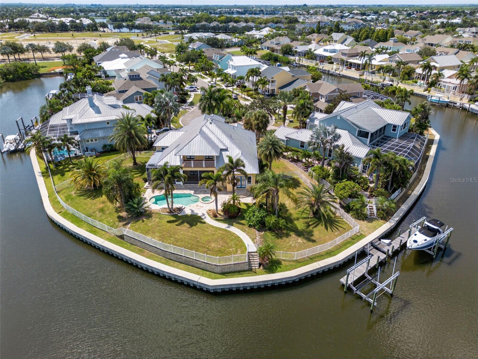 Image 31 of 56 For 5617 Seagrass Place