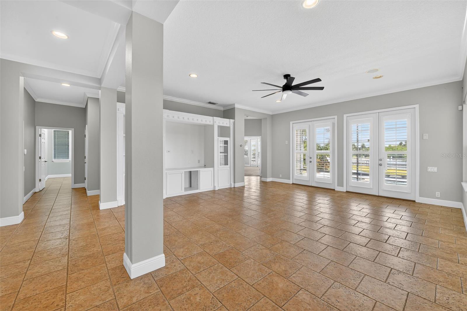 Image 4 of 56 For 5617 Seagrass Place