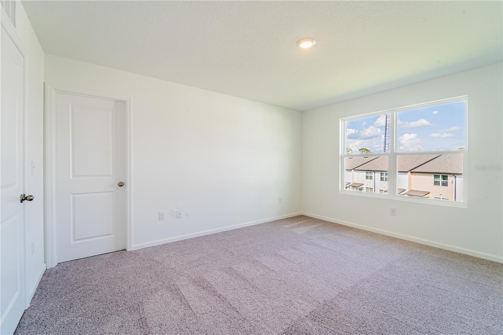 Image 11 of 41 For 6174 Daerr Ridge Street