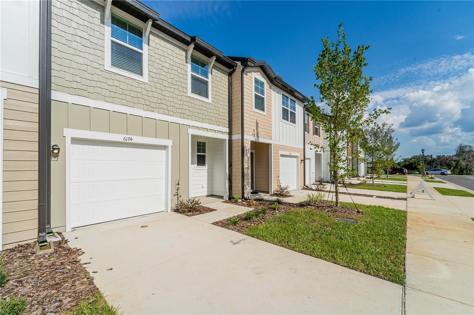 Image 4 of 41 For 6174 Daerr Ridge Street