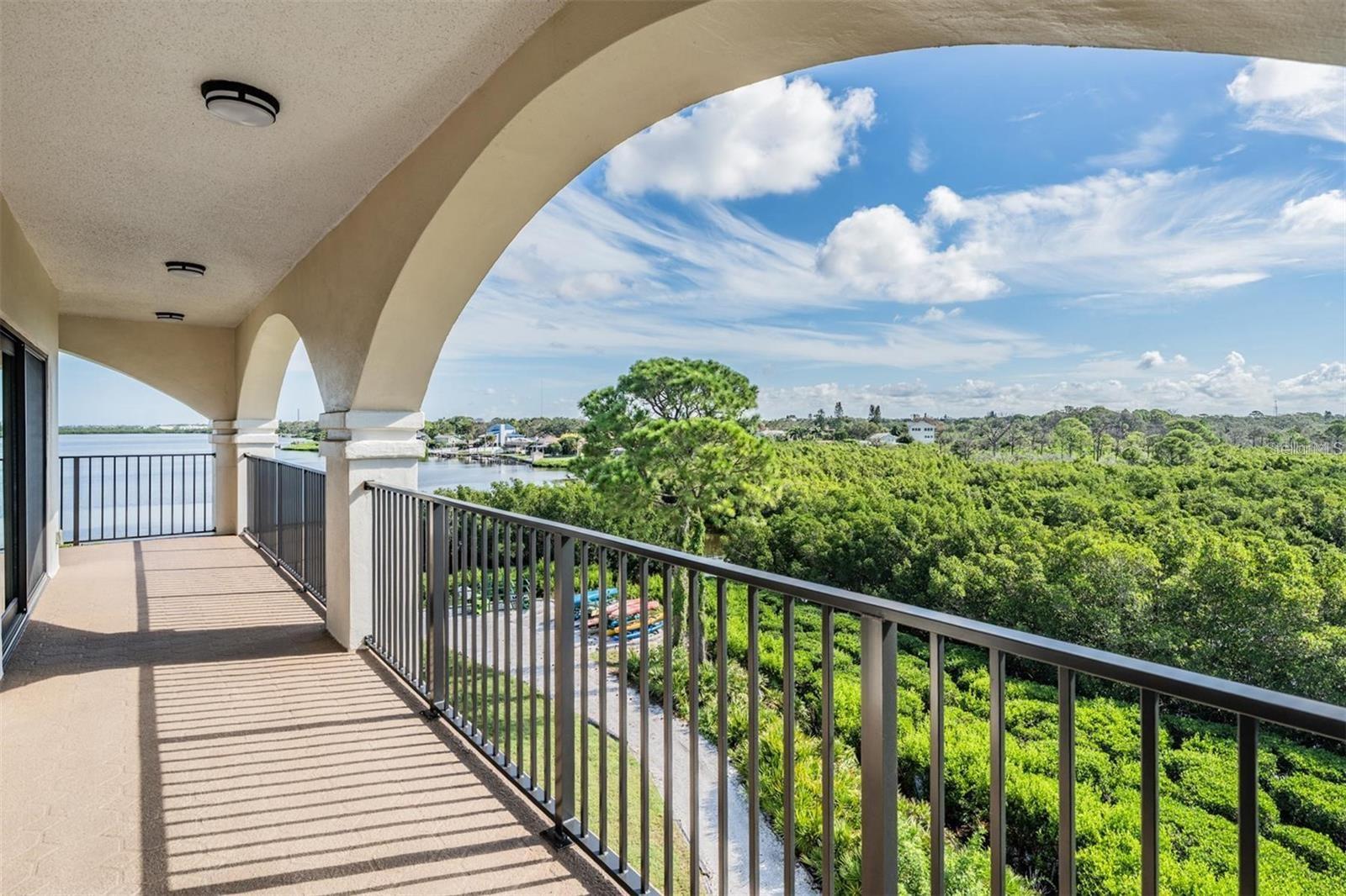 Details for 244 Mariner Drive, TARPON SPRINGS, FL 34689