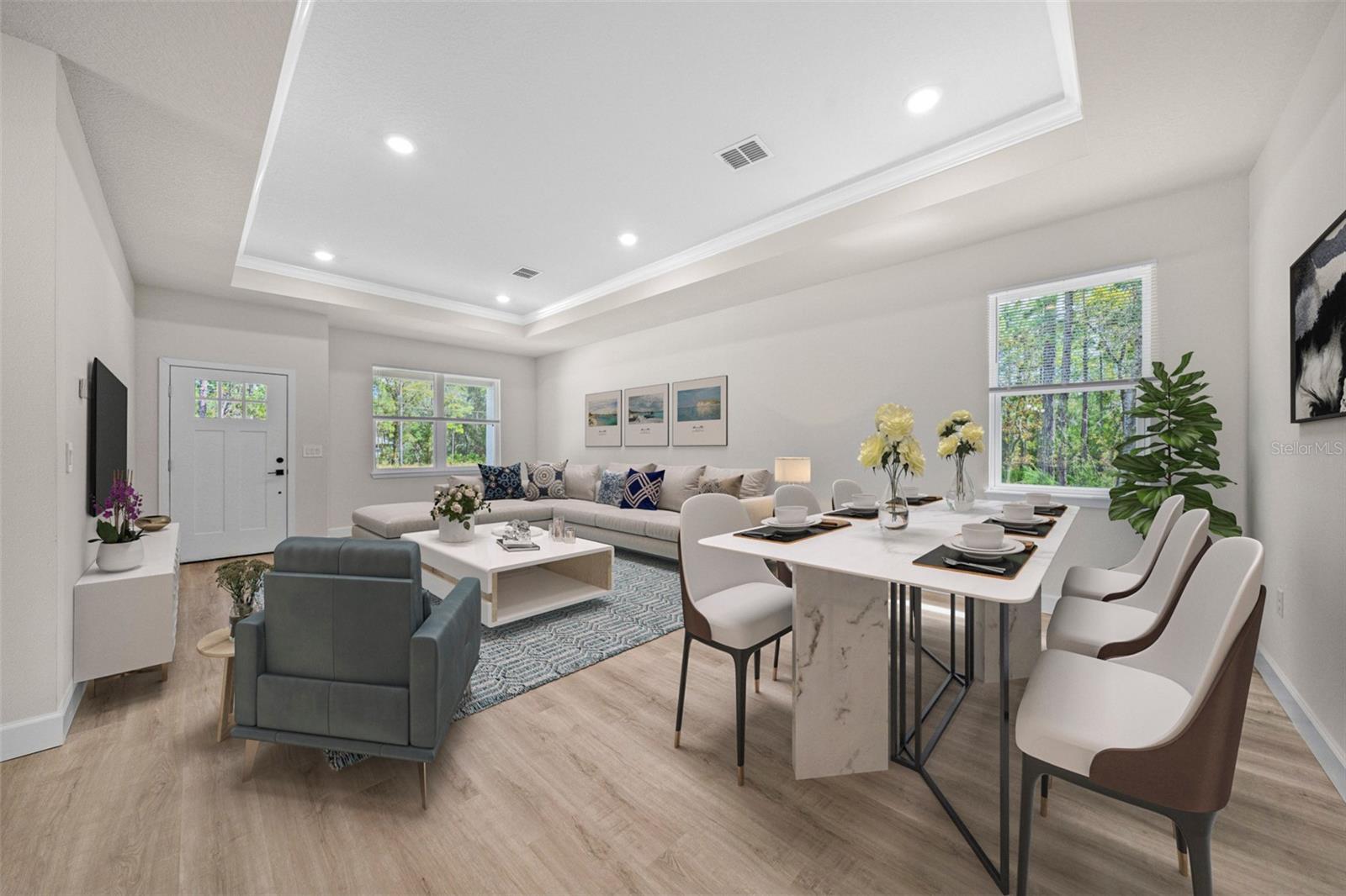 Listing photo id 2 for 968 Hampshire Boulevard