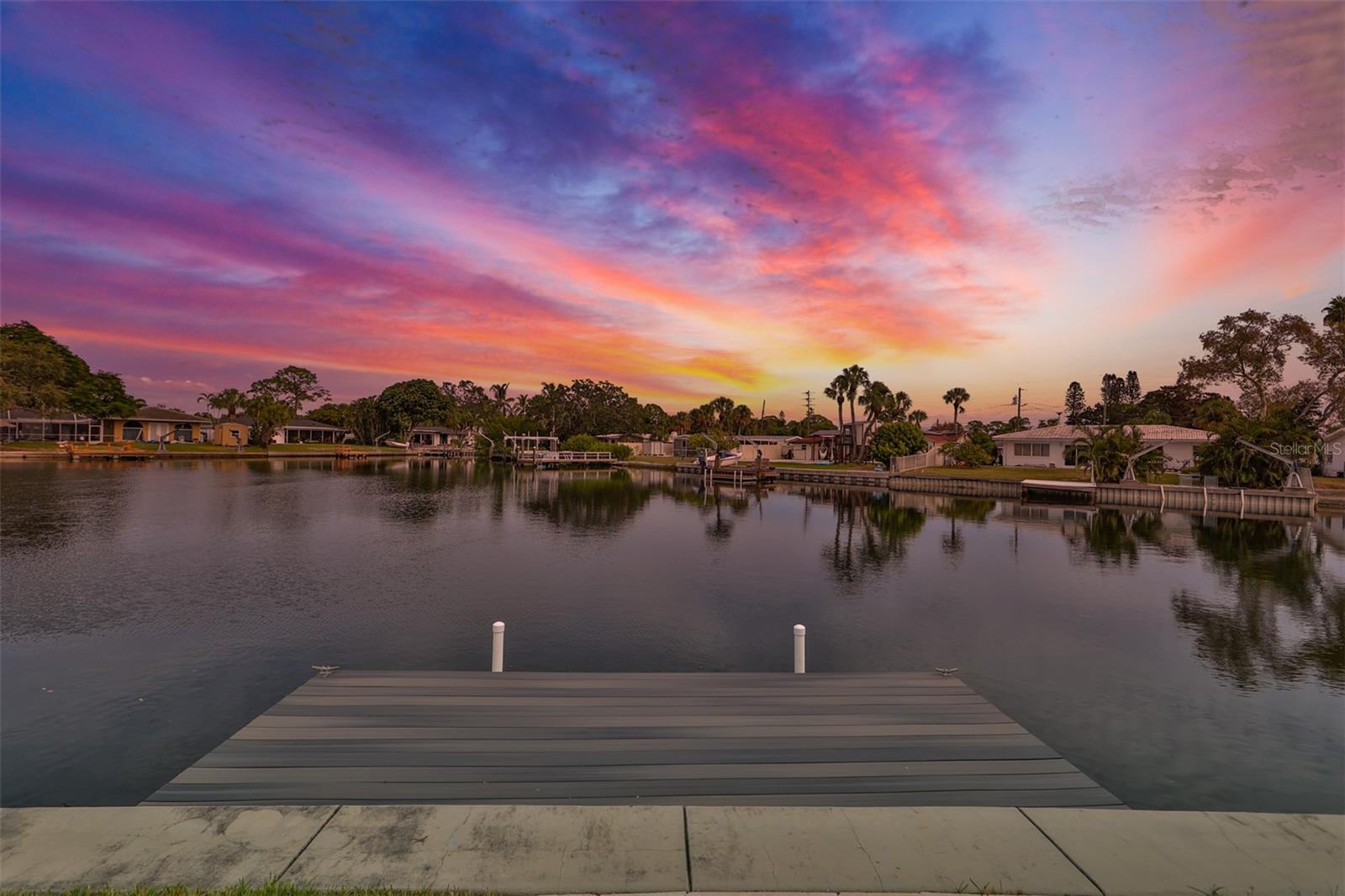 Details for 4713 Dover Street Ne, ST PETERSBURG, FL 33703