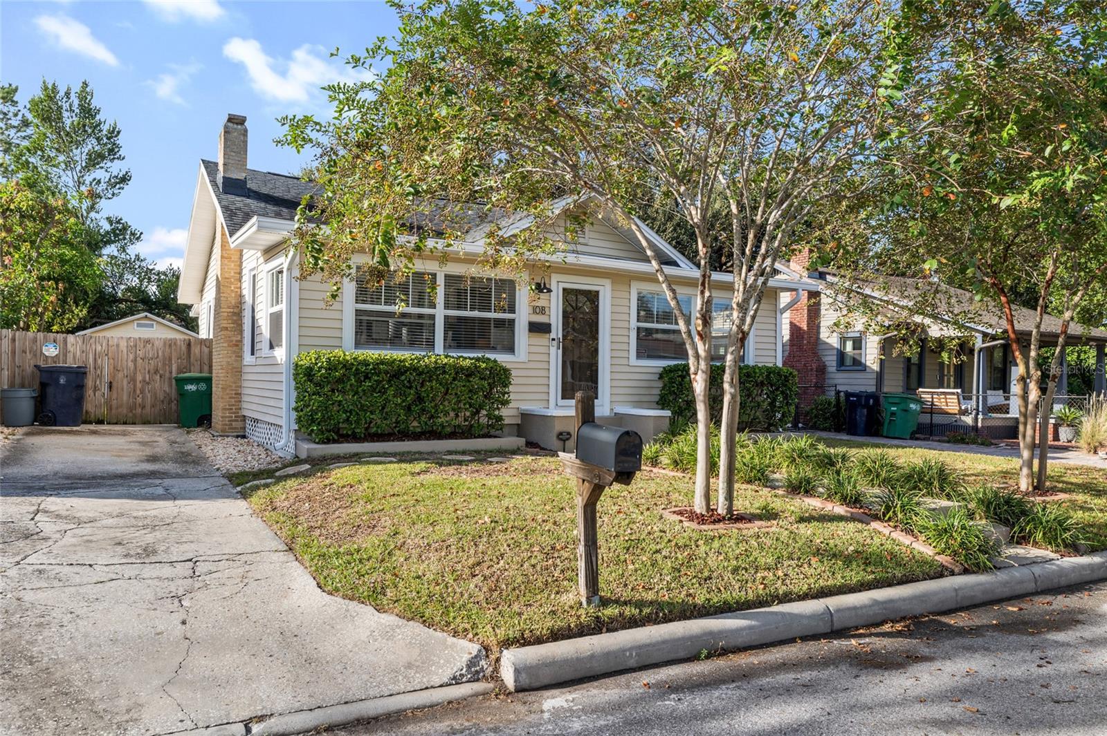 Image 3 of 38 For 108 Alva Street