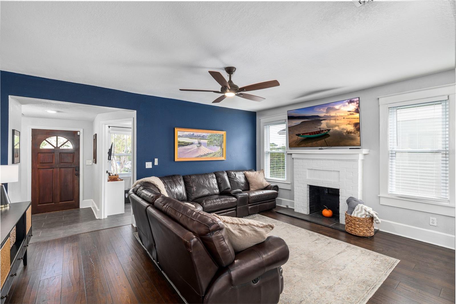 Image 6 of 38 For 108 Alva Street