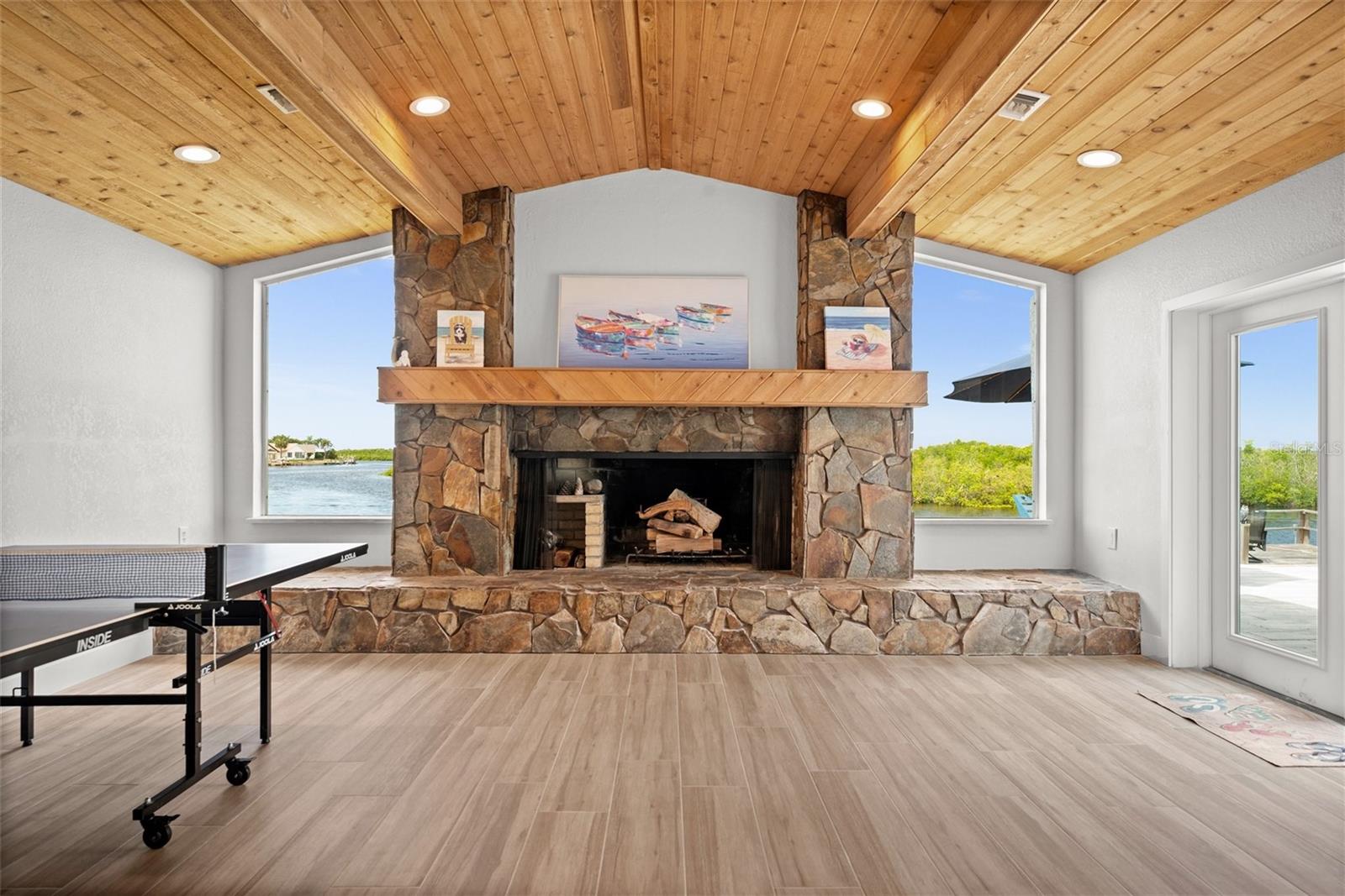 Image 20 of 51 For 4063 Marine Parkway