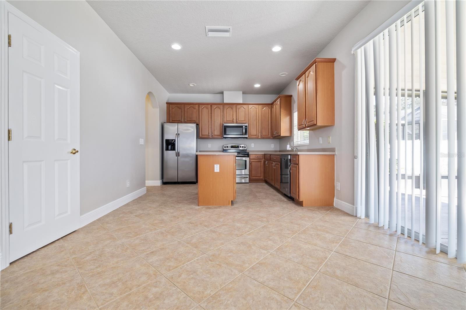 Image 11 of 36 For 11214 Creek Haven Drive