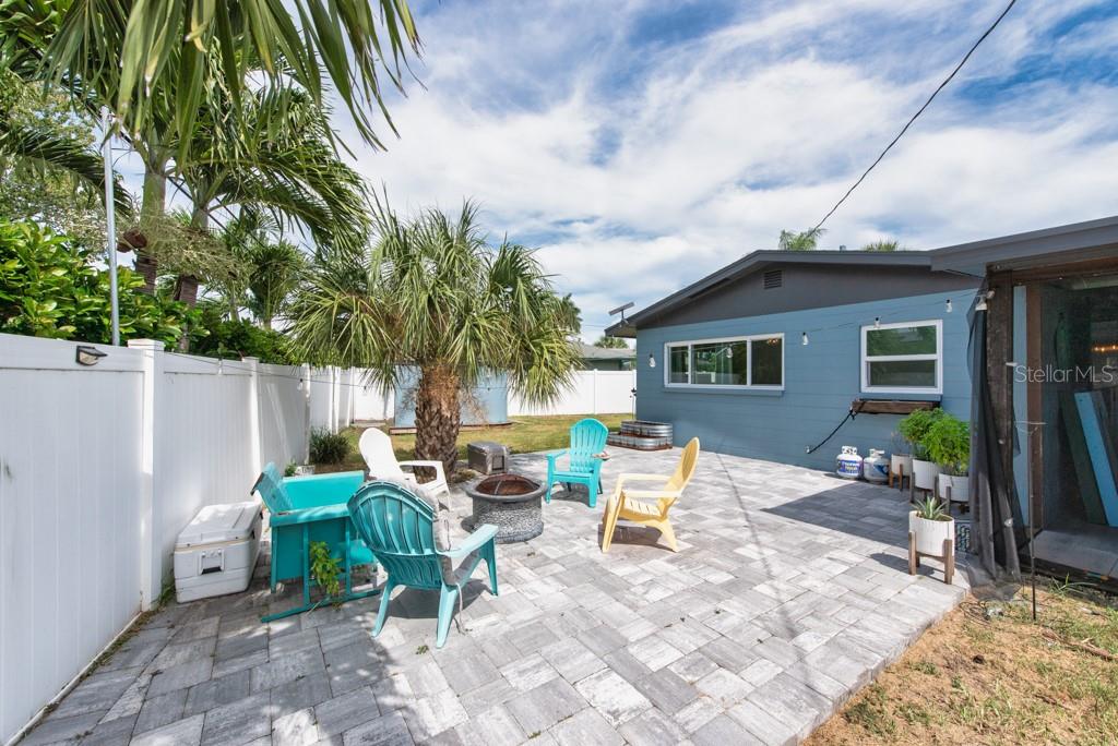 Image 33 of 45 For 4187 52nd Avenue S