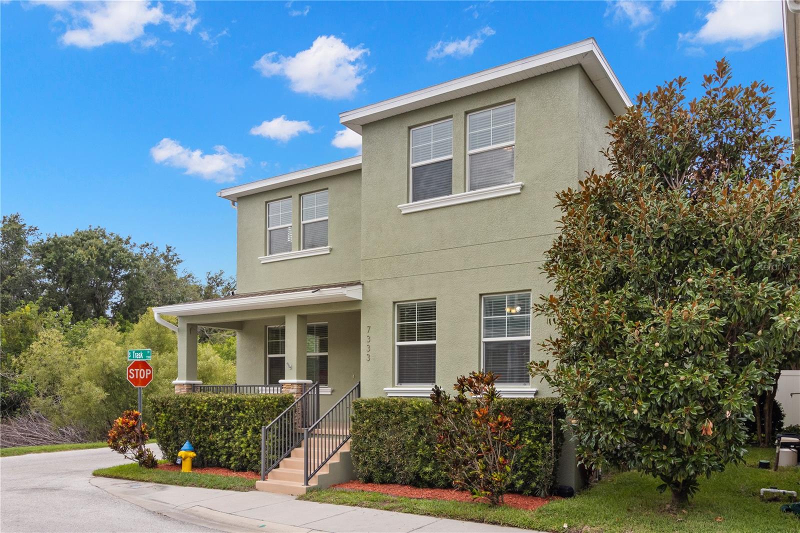 Image 2 of 41 For 7333 Trask Street